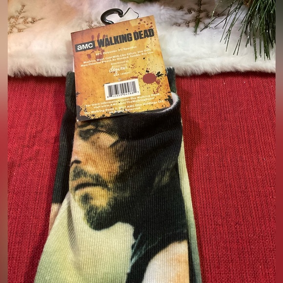 NWT WALKING DEAD Daryl Dixon knee socks - Picture 2 of 3